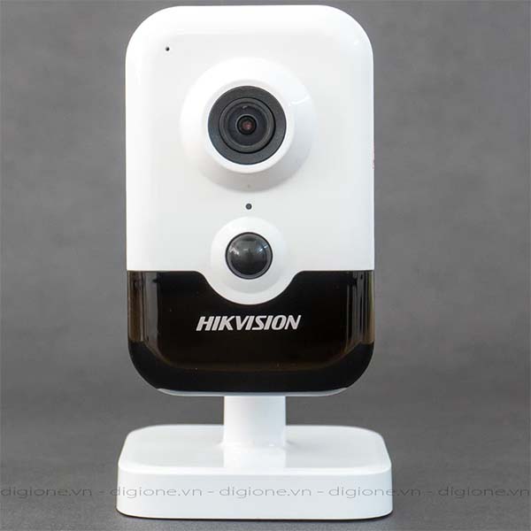 Camera HIKVISION DS-2CD2421G0-IW 2MP kết nối Wifi - Đàm thoại 2 chiều