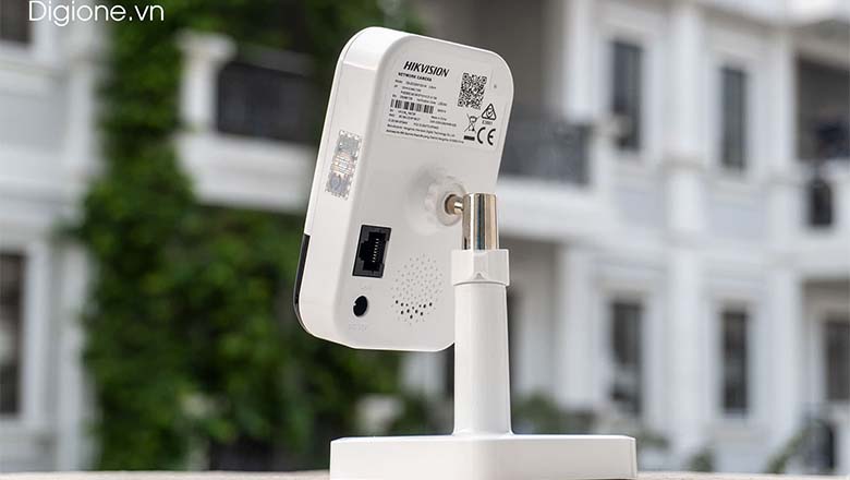 Một số hình ảnh khác camera DS-2CD2421G0-IW