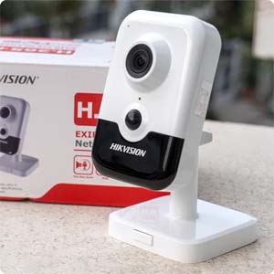 Camera HIKVISION DS-2CD2421G0-IW 2MP kết nối Wifi - Đàm thoại 2 chiều