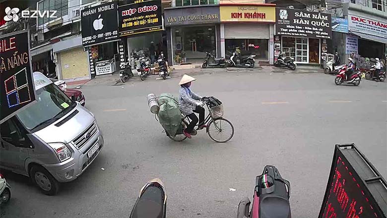 Hình ảnh quan sát ban ngày của C4W