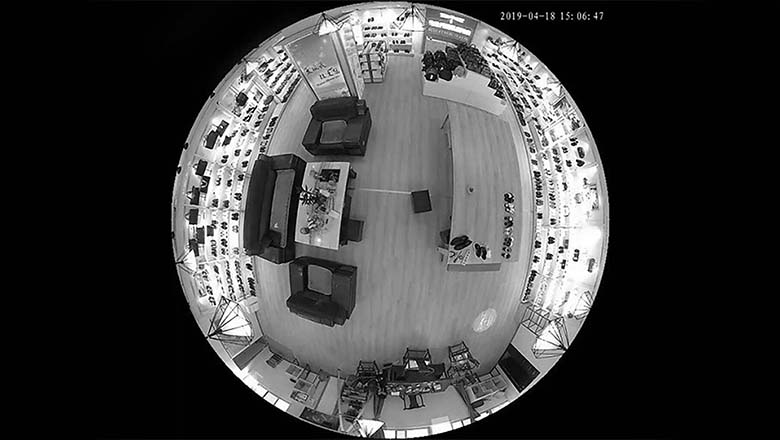 Theo dõi liên tục ngày và đêm