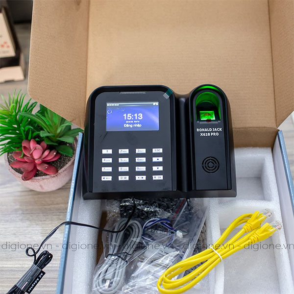 Máy chấm công vân tay - thẻ cảm ứng Ronald Jack X628 Pro