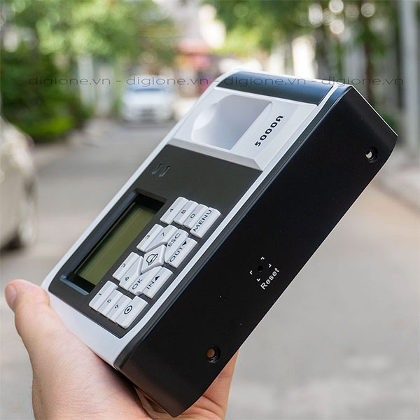 Ronlad Jack 5000AID - Chấm vân tay, thẻ