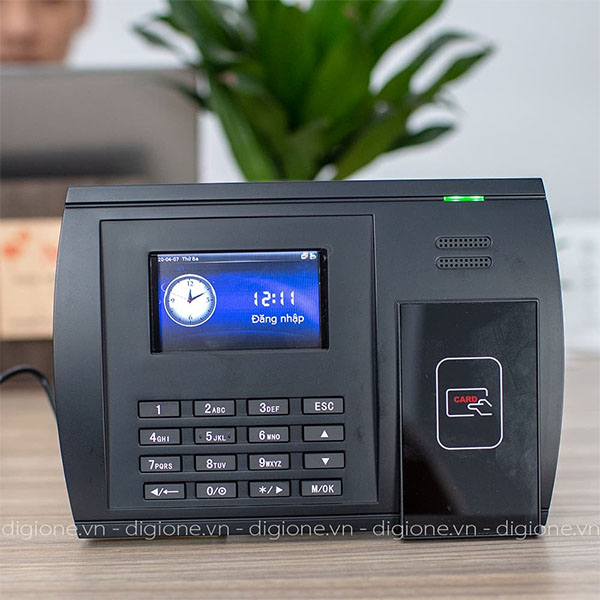 Máy Chấm Công Bằng Thẻ Cảm Ứng Ronald Jack S550