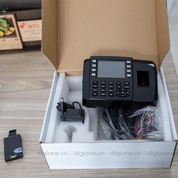 Máy Chấm Công Vân Tay - Thẻ Cảm Ứng Ronald Jack TFT 600