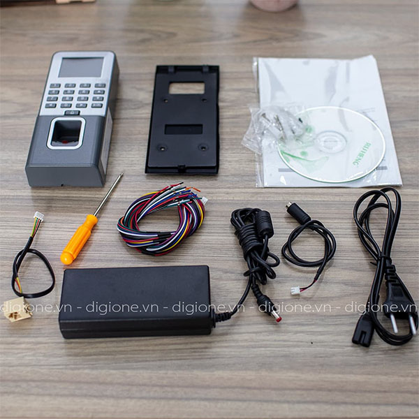 Máy Chấm Công Kiểm Soát Cửa Bằng Vân Tay Và Thẻ Cảm Ứng Ronald Jack F19