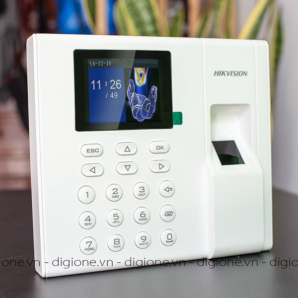 Máy Chấm Công Vân Tay Màn Hình LCD 2.4 inch Hikvision DS-K1A8503F