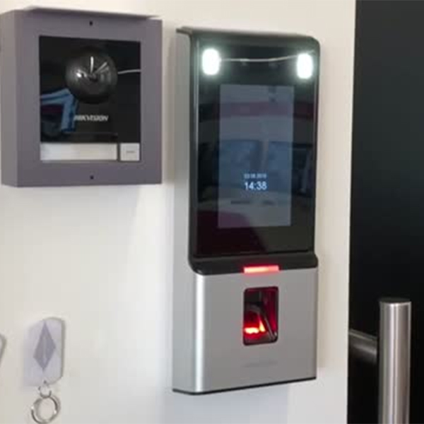 Máy Chấm Công Vân Tay - Nhận Diện Khuôn Mặt Hikvision DS-K1T606MF