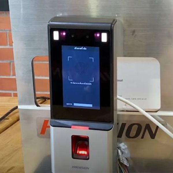 Máy Chấm Công Vân Tay - Nhận Diện Khuôn Mặt Hikvision DS-K1T606MF