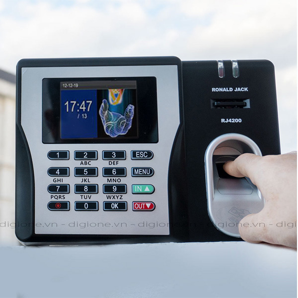 Máy Chấm Công Vân Tay - Thẻ Cảm Ứng Ronald Jack RJ4200