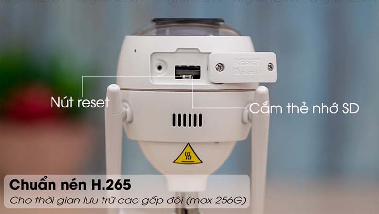 EZVIZ C3X đọc thẻ nhớ Micro SD tối đa 256GB