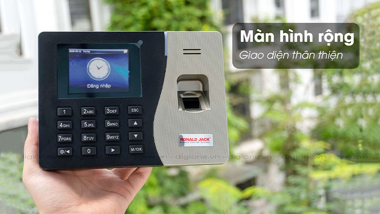 ronald-jack-p5-tinh-te