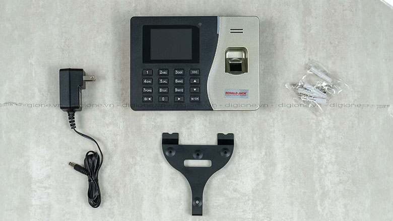 ronald-jack-p5-tron-bo