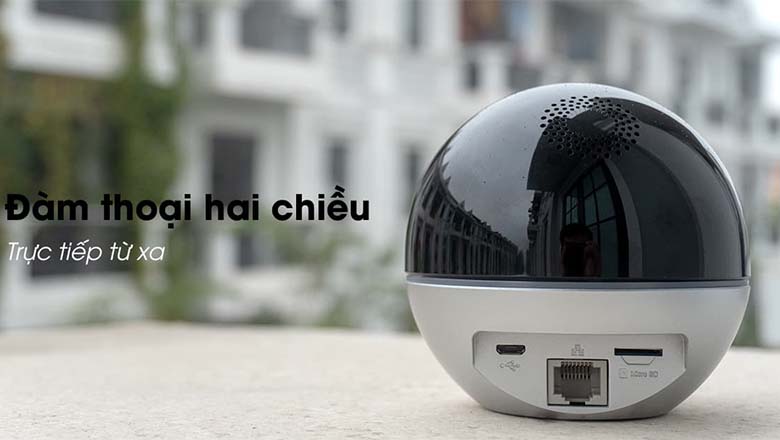 Đàm thoại 2 chiều với EZVIZ C6W
