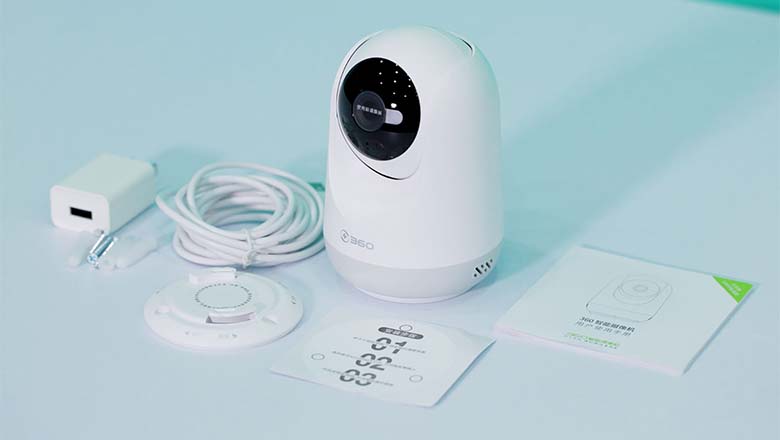 Bộ Camera Qihoo D806 gồm