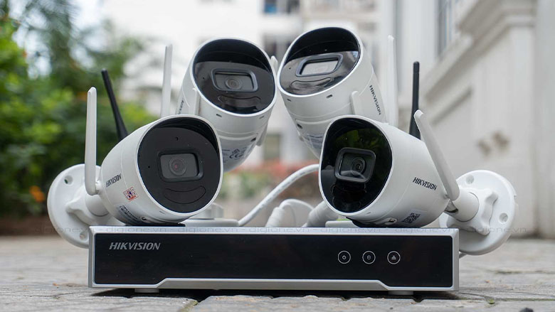 bo-kit-camera-wifi-hikvision-nk44w0h-4mp-thong-minh