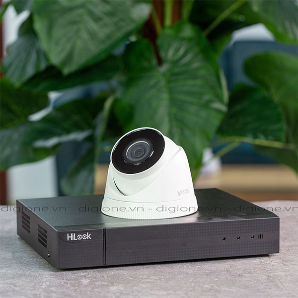Bộ kit 4 camera IP Hilook IK-4042TH-MH/P trong nhà