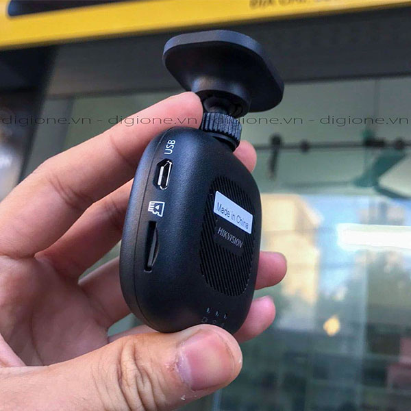 Camera Hành Trình Hikvision B1