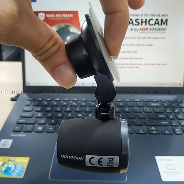 Camera Hành Trình Hikvision F3 Pro