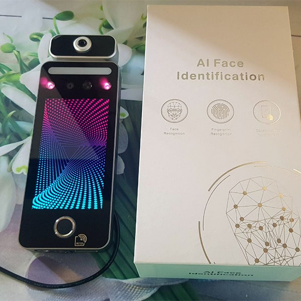 Máy chấm công nhận diện khuôn mặt kết hợp đo thân nhiệt Ronald Jack AI09TF