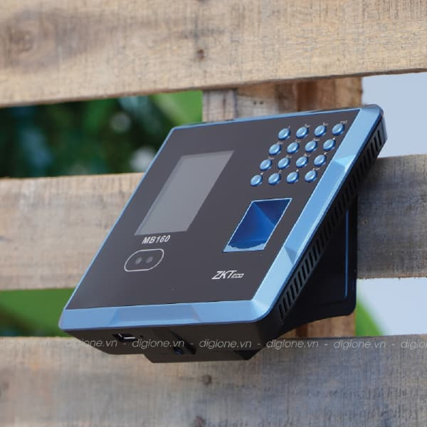 Máy Chấm Công Nhận Diện Khuôn Mặt, Vân Tay ZKTeco MB160