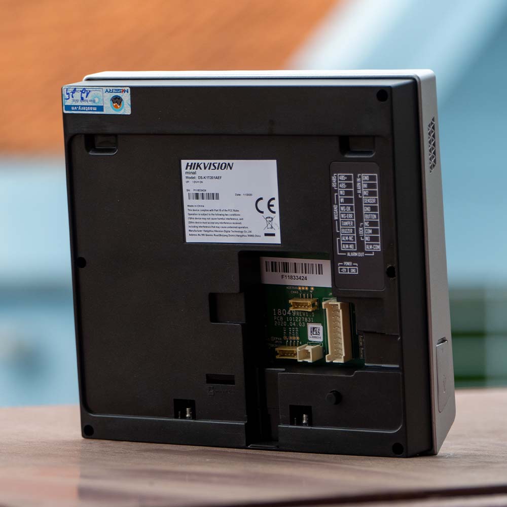 Máy chấm công vân tay, thẻ cảm ứng Hikvision DS-K1T201AEF
