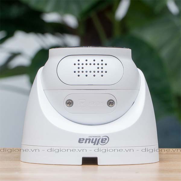 Camera Wifi Dahua DH-IPC-HDW1230DT-STW 1080P