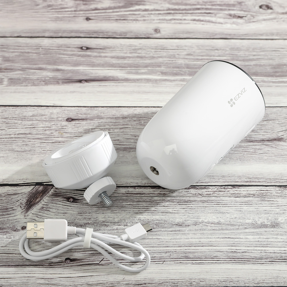 Camera Ezviz CS-CB3 Dùng Pin Năng Lượng Mặt Trời