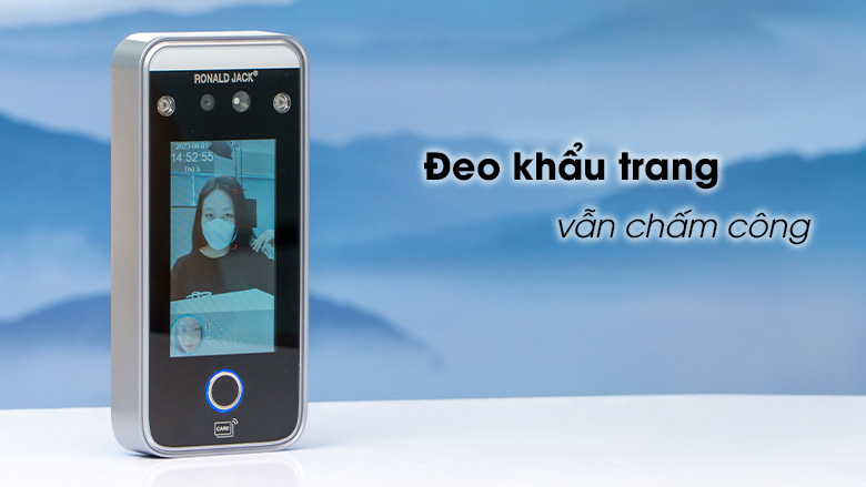 ronald-jack-facepro-008-ben-bi