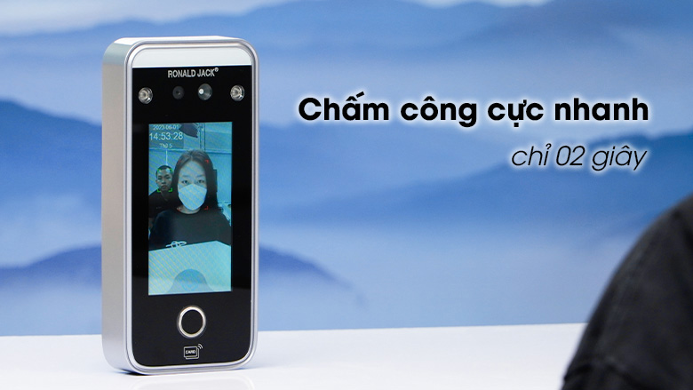 ronald-jack-facepro-008-nho-gon