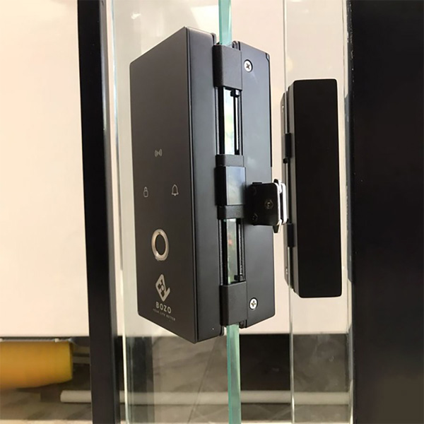 Khóa Cửa Thông Minh Bozo SN319 Plus - Dùng Cho Cửa Kính