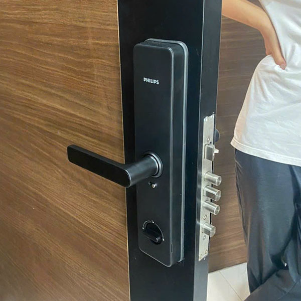 Khóa Cửa Điện Tử Philips DDL603E-5HWS