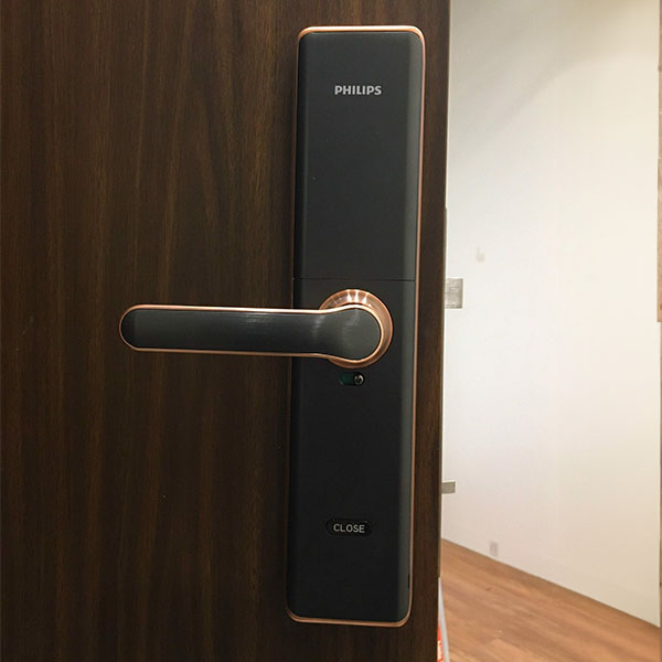 Khóa Cửa Điện Tử Philips 7300-5