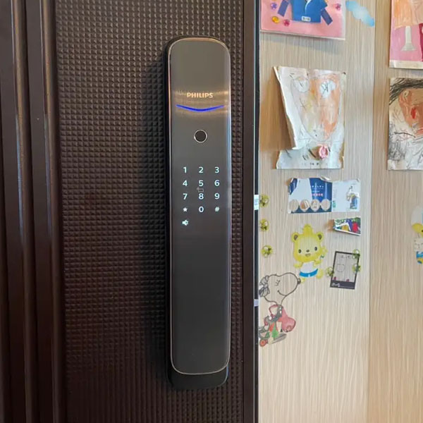 Khóa Cửa Điện Tử Philips 9200