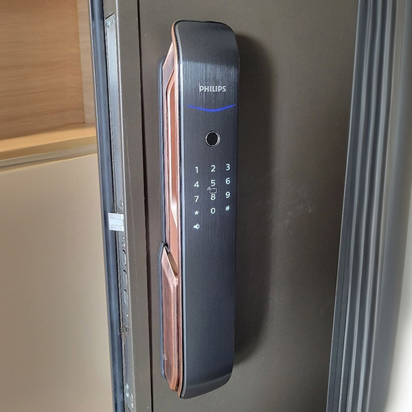 Khóa Cửa Điện Tử Philips 9200