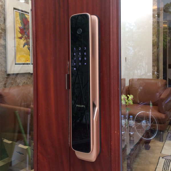 Khóa Cửa Điện Tử Philips 9300