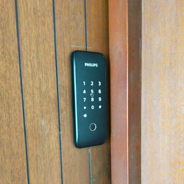 Khoá Cửa Điện Tử Philips 5100-5HBKS