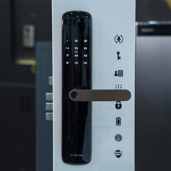 Khoá Cửa Thông Minh Bosch ID60GK - Sử dụng APP