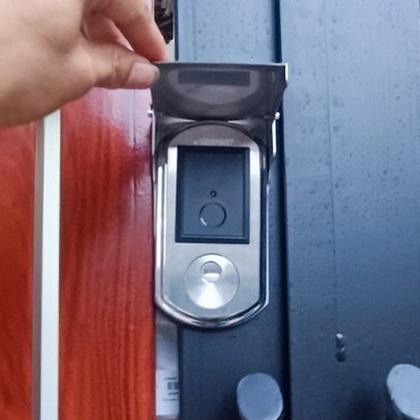 Khoá Cổng Thông Minh VIRO VR-1300
