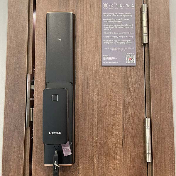 Khoá Cửa Điện Tử Hafele PP8100