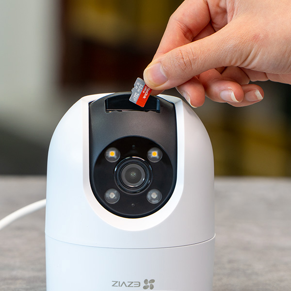 Camera Ezviz H8c - Chống nước, tích hợp sim 4G