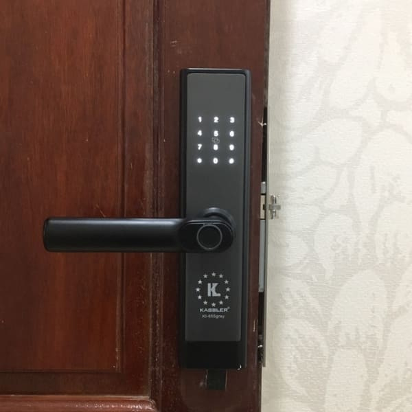 Khoá Cửa Điện Tử Kassler KL-656 - Dùng Cho Cửa Gỗ & Sắt