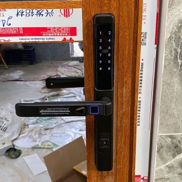 Khóa Cửa Điện Tử Kassler KL-588 LX - Dùng APP