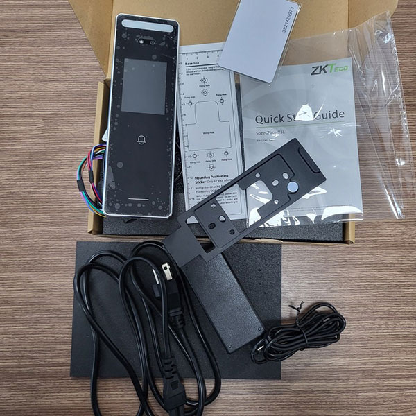 Máy Chấm Công Kiểm Soát Cửa ZKTeco SpeedFace-V3L