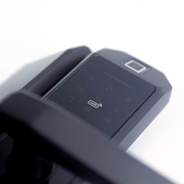 Khoá Cửa Điện Tử Azsmart F1