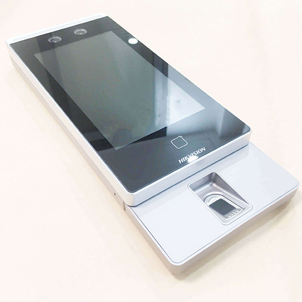 Máy Chấm Công Khuôn Mặt Hikvision DS-K1T671MF - Vân Tay, Thẻ Mifare