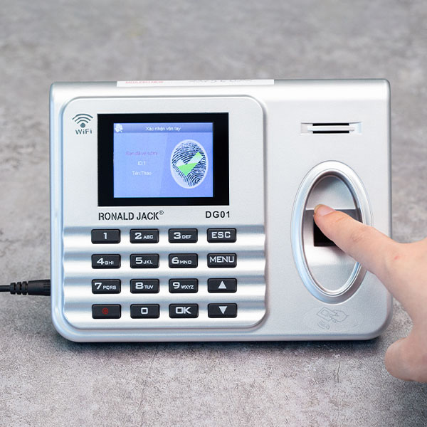 Máy Chấm Công Vân Tay, Thẻ Từ Ronald Jack DG01 - Kết Nối Wifi