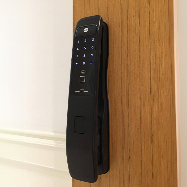 Khóa Cửa Yale YMI70A