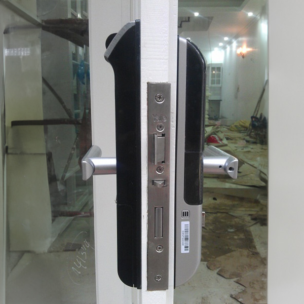 Khóa Cửa Yale YDM4109A