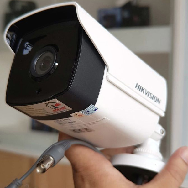 Camera Analog Hikvision DS-2CE16D0T-IT3 1080P